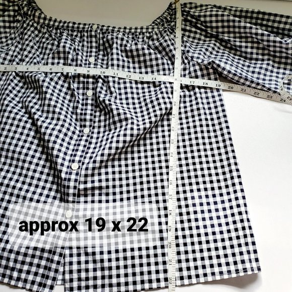 Black White Checkered Peasant Top 3/4 Sleeves | Gingham | Medium - Picture 11 of 13